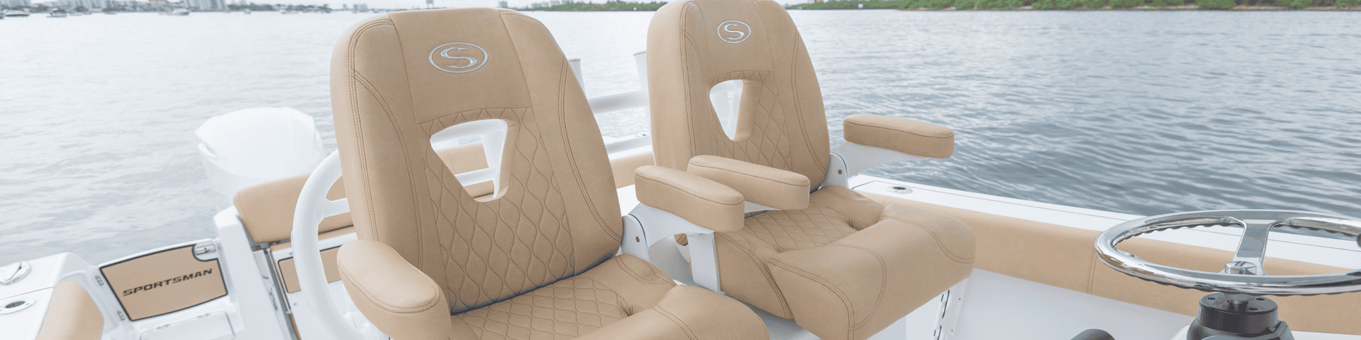 taco-seating-helm-chairs-ha4-25